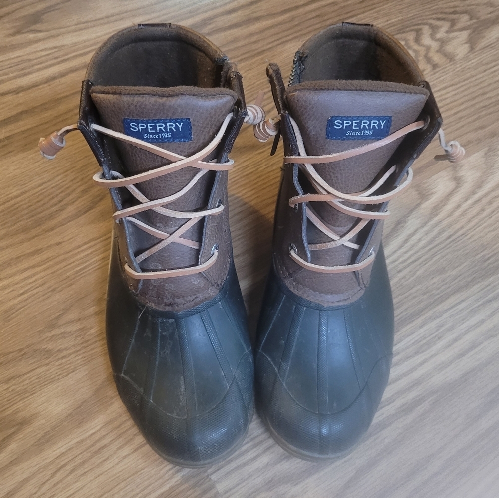 Sperry Brown and Black Duck Boots